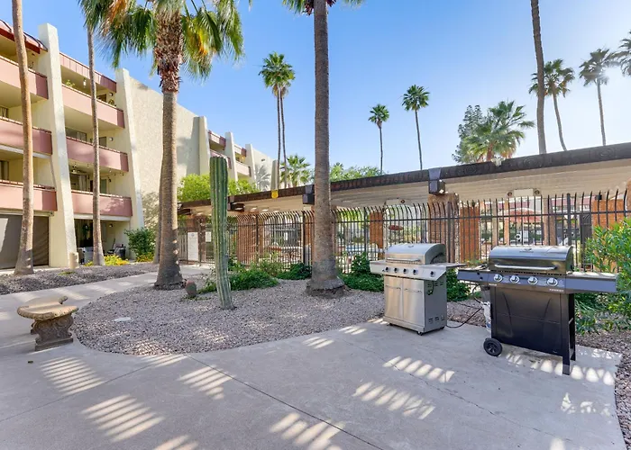 < 1 Mi To Old Town: W/ Balcony Scottsdale