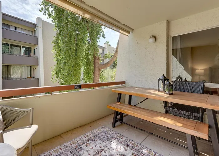 < 1 Mi To Old Town: W/ Balcony * Scottsdale